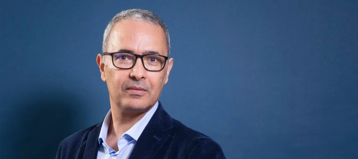 Bild på Kamel Daoud. Foto: Francesca Mantovani/Gallimard